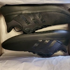 Adidas QT Racer 3.0